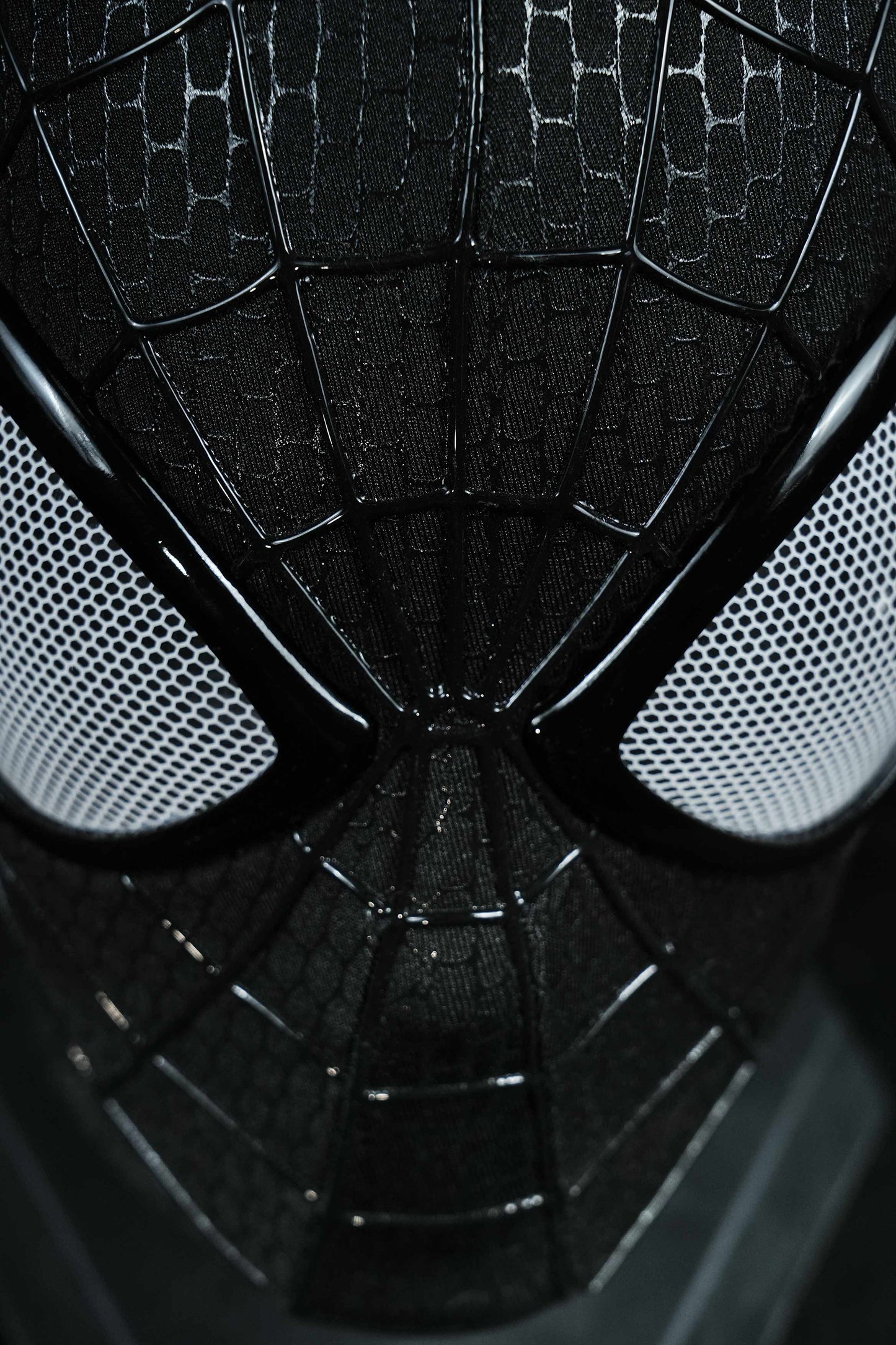 The V5 Symbiote TASM2 with Full head shell and Lenses Wearable Movie Prop Replica (Adult)