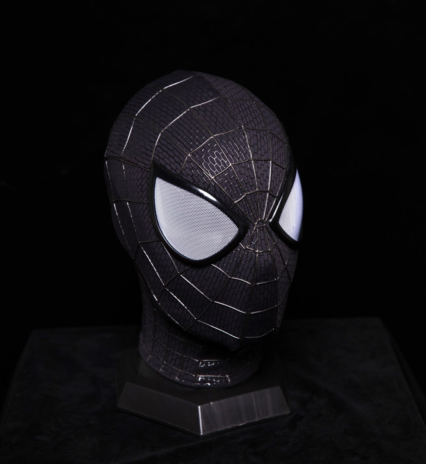 The V4 Symbiote TASM2 with Faceshell and Lenses Wearable Movie Prop Replica (Adult)