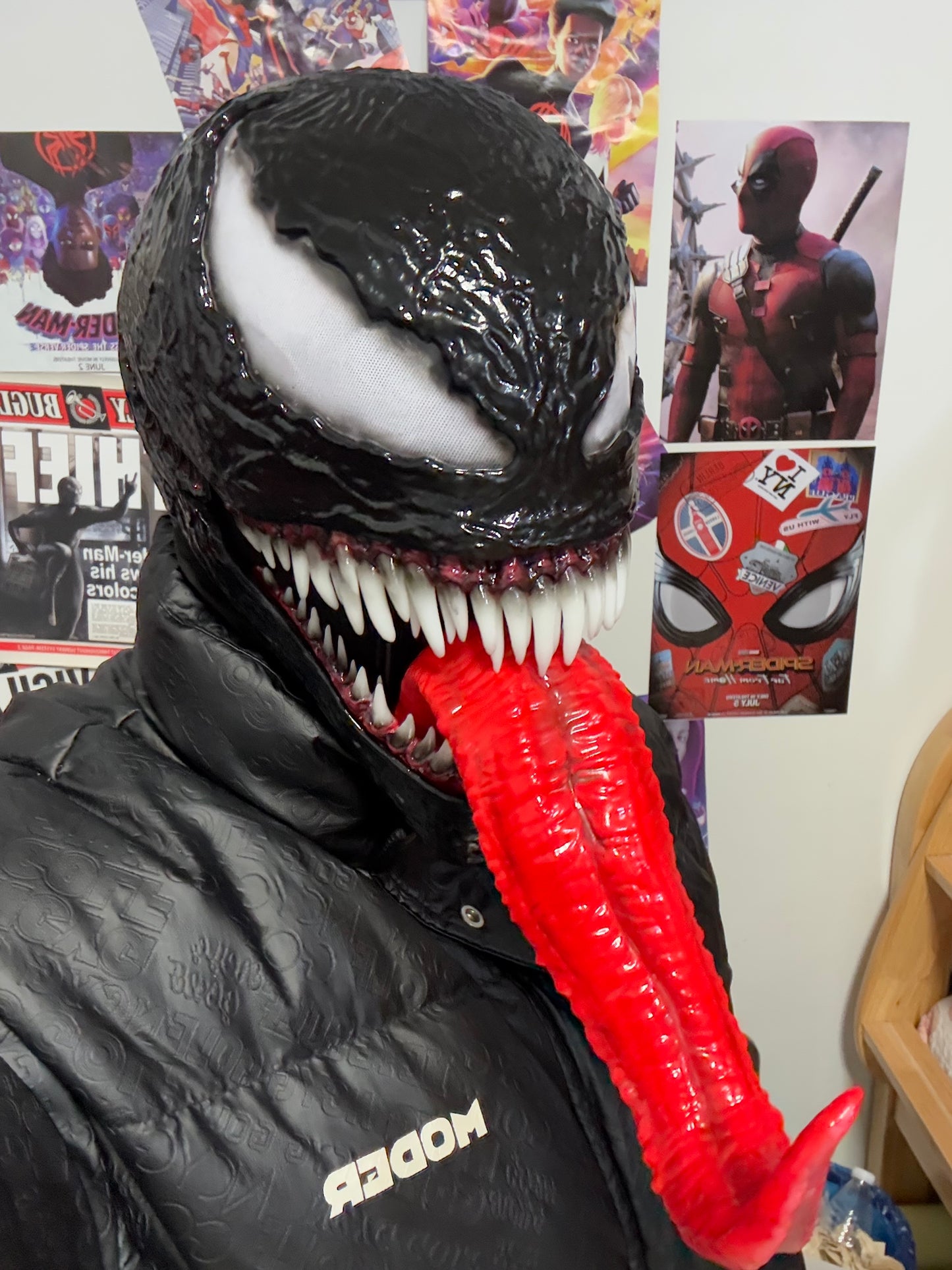 Venom3 Mask with tongue (Adults) with Full Head Face shell & 3D Rubber Web, Wearable Movie Prop Replica